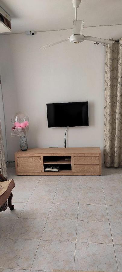 Apartment In Dar Homestay Dar es Salaam Buitenkant foto